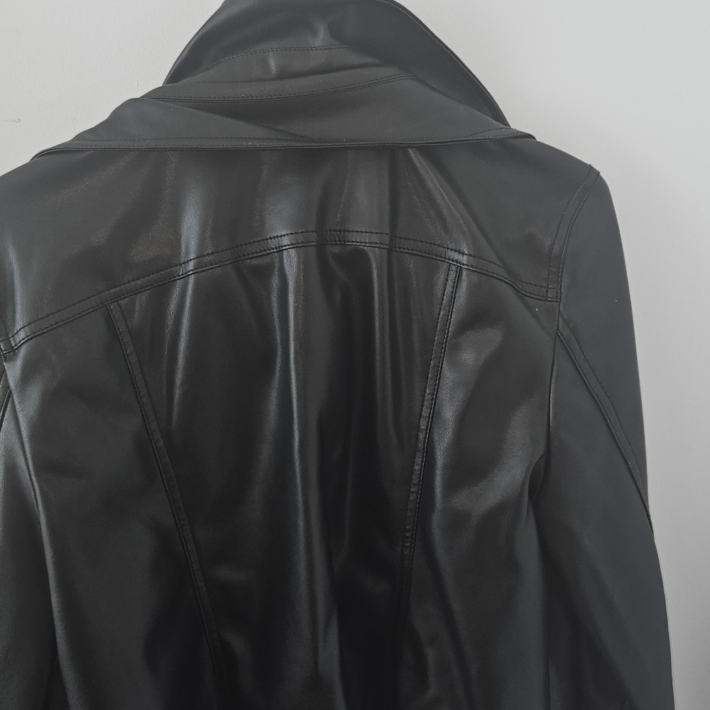 Jacket - Picture 3 of 5